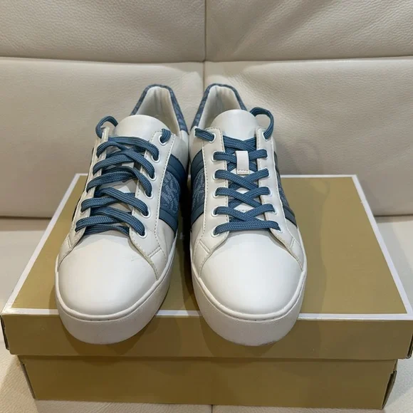 Michael Kors Poppy Leather and Logo Stripe Sneaker in Size 8.5 with Box - Picture 2 of 11